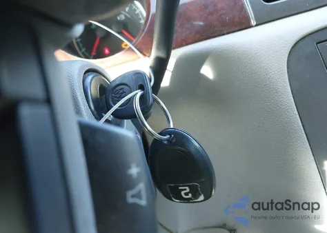 2007 Buick Lucerne Cxl из США, поврежденный, VIN 1G4HD57257U214251